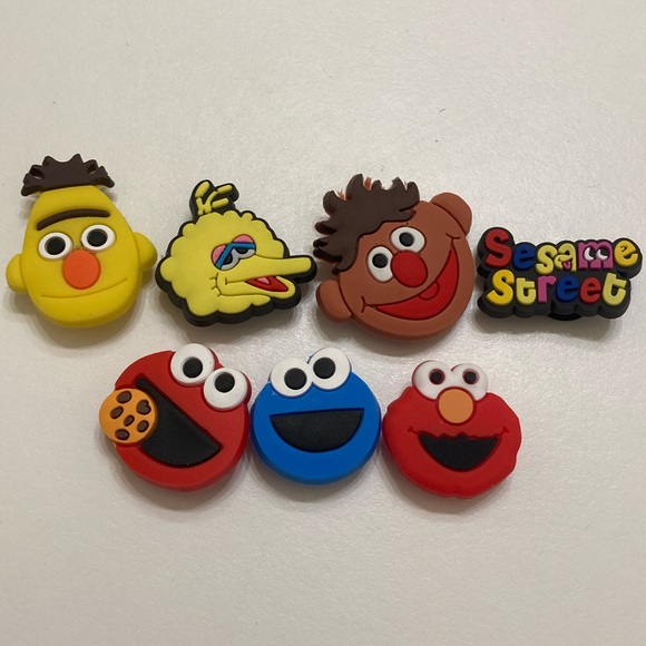CROCS Jewelry - Classic Kids Show Croc Charm Set